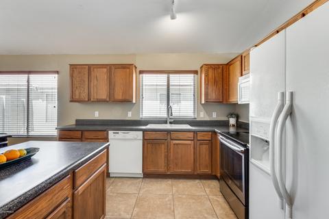 2829 W Grenadine Rd, Phoenix, AZ 85041 photo 18