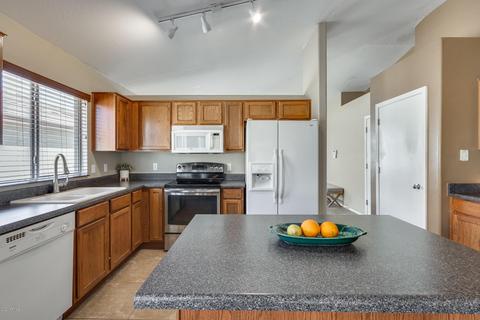 2829 W Grenadine Rd, Phoenix, AZ 85041 photo 17