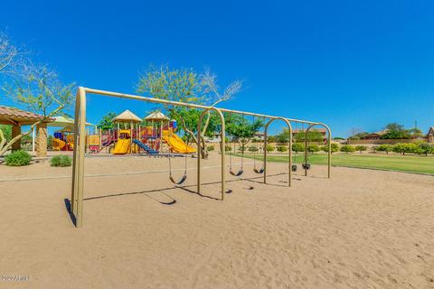 6853 S Pinehurst Dr, Gilbert, AZ 85298 photo 38