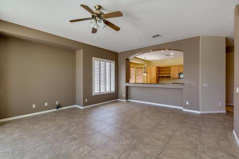 6853 S Pinehurst Dr, Gilbert, AZ 85298 photo 13