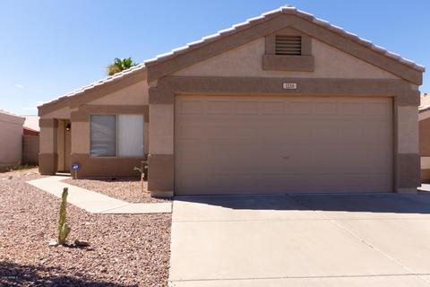1255 W Diamond Ave, Apache Junction, AZ 85120 photo 1