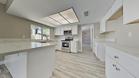 2268 E Christy Dr, Phoenix, AZ 85028 photo 10