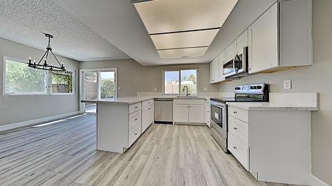2268 E Christy Dr, Phoenix, AZ 85028 photo 9