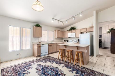 2020 S Warren St, Mesa, AZ 85209 photo 4