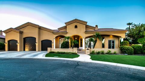 4542 E Cochise Rd, Phoenix, AZ 85028 photo 1