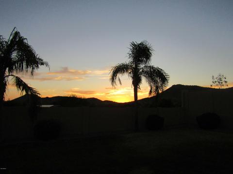 25806 N Singbush Loop, Phoenix, AZ 85083 photo 4
