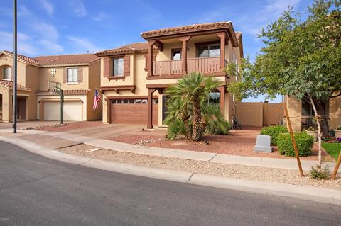 2060 S Falcon Dr, Gilbert, AZ 85295 photo 5