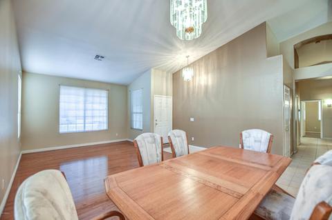 362 E Pinto Ct, Gilbert, AZ 85296 photo 4