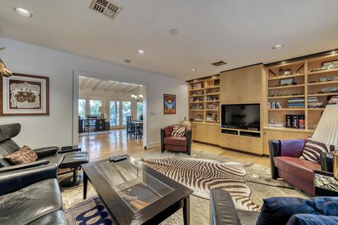4718 E Rockridge Rd, Phoenix, AZ 85018 photo 10