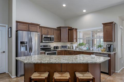 1231 W Iris Dr, Gilbert, AZ 85233 photo 7