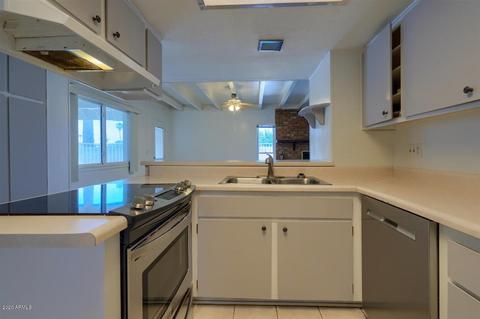3134 W Evans Dr, Phoenix, AZ 85053 photo 9