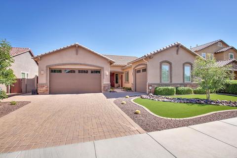 954 E Dumbarton Ave, Gilbert, AZ 85298 photo 2
