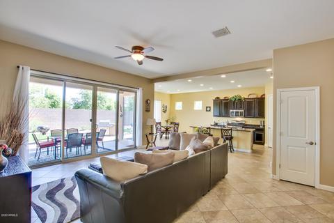 954 E Dumbarton Ave, Gilbert, AZ 85298 photo 5