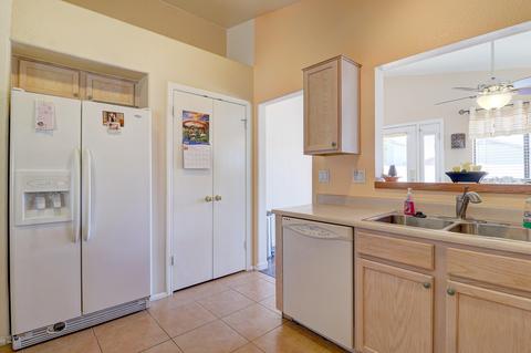 3231 E Hononegh Dr, Phoenix, AZ 85050 photo 14
