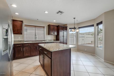 708 E Glenhaven Dr, Phoenix, AZ 85048 photo 3