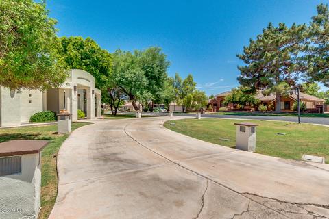 357 S Jared Dr, Gilbert, AZ 85296 photo 5