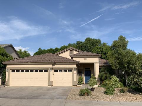 910 S Pueblo St, Gilbert, AZ 85233 photo 3