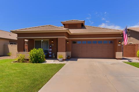 3692 E Derringer Way, Gilbert, AZ 85297 photo 1