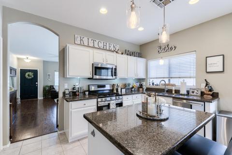 3692 E Derringer Way, Gilbert, AZ 85297 photo 9