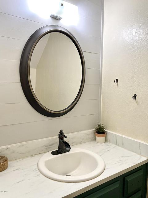 1041 E Lodge Dr, Tempe, AZ 85283 photo 9