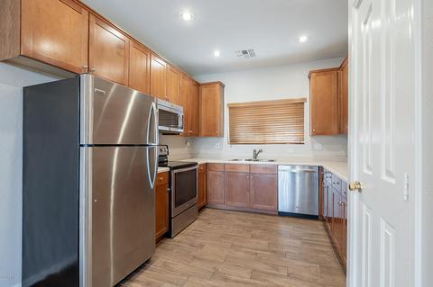 1344 E Clifton Ave, Gilbert, AZ 85295 photo 2