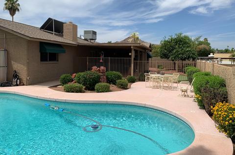2922 E Claire Dr, Phoenix, AZ 85032 photo 2