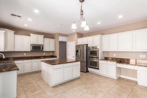2185 E Indian Wells Dr, Gilbert, AZ 85298 photo 11