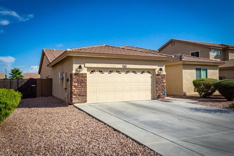 21997 W Shadow Dr, Buckeye, AZ 85326 photo 2
