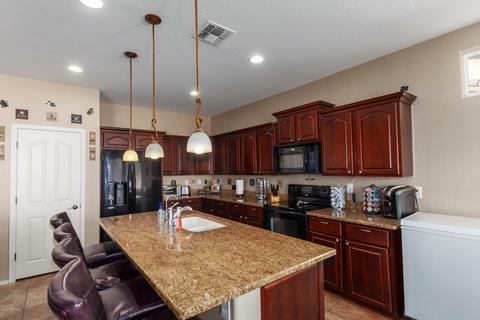21997 W Shadow Dr, Buckeye, AZ 85326 photo 8