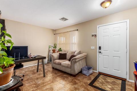 8515 E Desert Ln, Mesa, AZ 85209 photo 4
