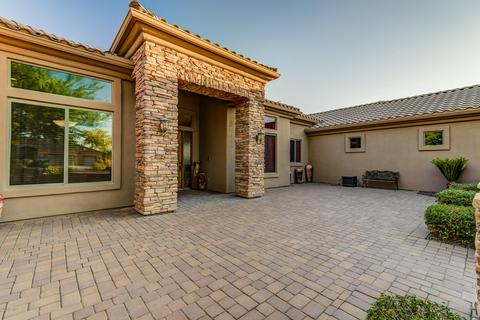 1423 E Breezy Ct, Phoenix, AZ 85086 photo 16