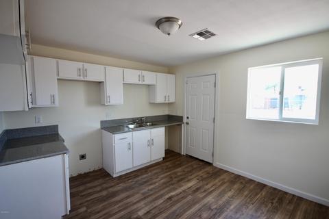 4812 S 36th Dr, Phoenix, AZ 85041 photo 11