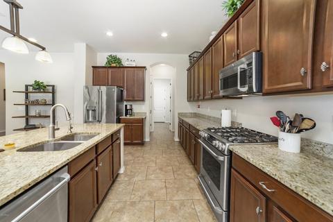 2539 E Tiffany Way, Gilbert, AZ 85298 photo 7
