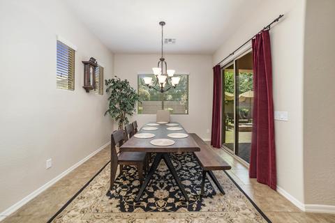 2539 E Tiffany Way, Gilbert, AZ 85298 photo 8