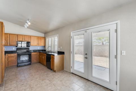 1702 E Greenway Cir, Phoenix, AZ 85042 photo 19