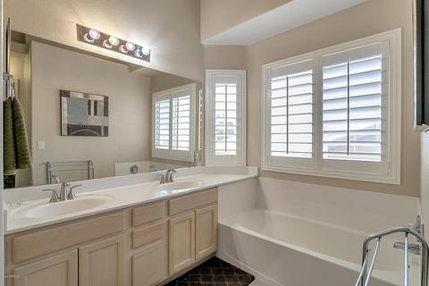 3232 E Tonto Ln, Phoenix, AZ 85050 photo 17