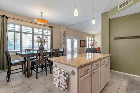 3232 E Tonto Ln, Phoenix, AZ 85050 photo 12