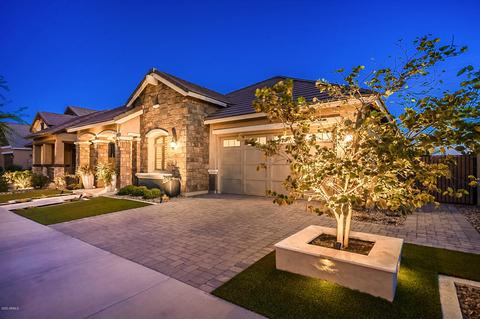 4173 E Cynthia St, Gilbert, AZ 85295 photo 1