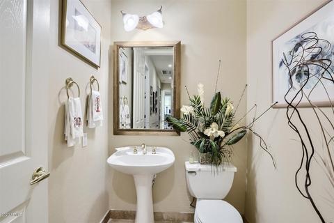 4815 E Patrick Ln, Phoenix, AZ 85054 photo 14