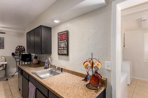 556 E Franklin Ave, Mesa, AZ 85204 photo 15