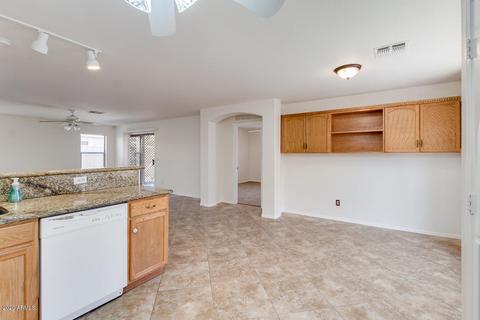 8024 W Preston Ln, Phoenix, AZ 85043 photo 17