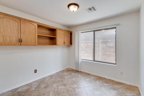 8024 W Preston Ln, Phoenix, AZ 85043 photo 10