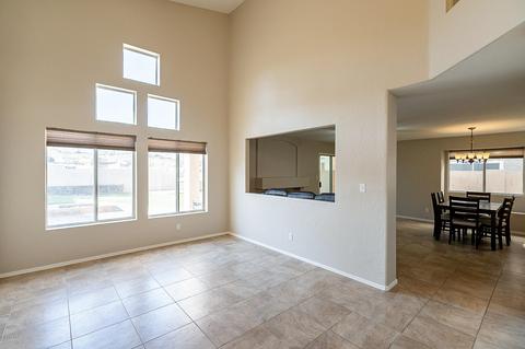 402 E Glenhaven Dr, Phoenix, AZ 85048 photo 4