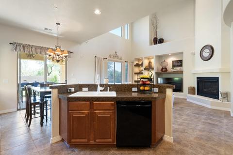 3979 E Herrera Dr, Phoenix, AZ 85050 photo 16