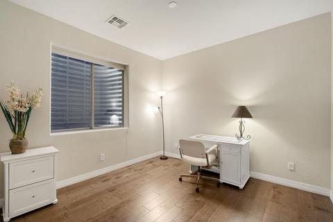 3979 E Herrera Dr, Phoenix, AZ 85050 photo 22