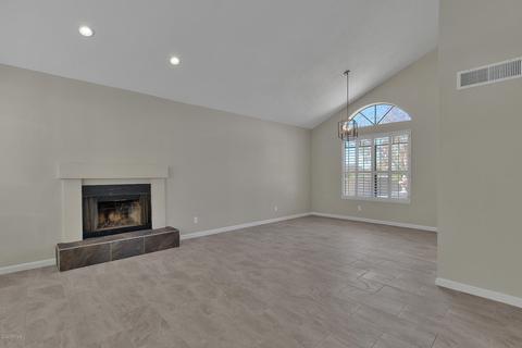 1804 E Behrend Dr, Phoenix, AZ 85024 photo 5