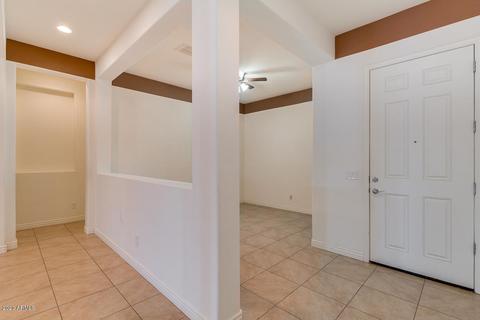 2421 E Lindrick Dr, Gilbert, AZ 85298 photo 6