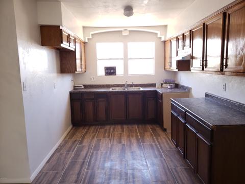 2841 E Chipman Rd, Phoenix, AZ 85040 photo 11
