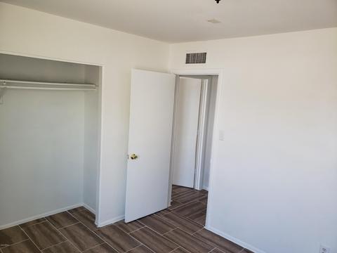 2841 E Chipman Rd, Phoenix, AZ 85040 photo 22