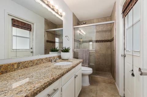 2818 E Aster Dr, Phoenix, AZ 85032 photo 9